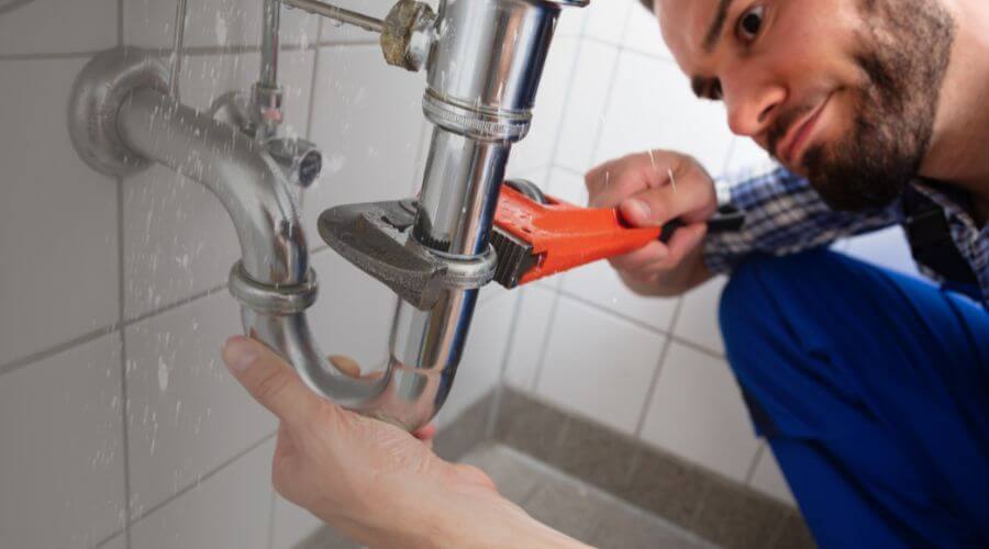 Professional same day plumber services in Almont, ND